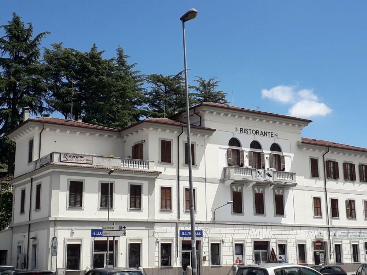 ホテルLa Tenuta Di Bacco コッレフェッロ エクステリア 写真