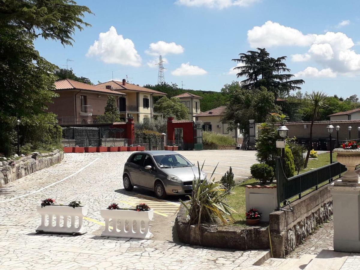 ホテルLa Tenuta Di Bacco コッレフェッロ エクステリア 写真
